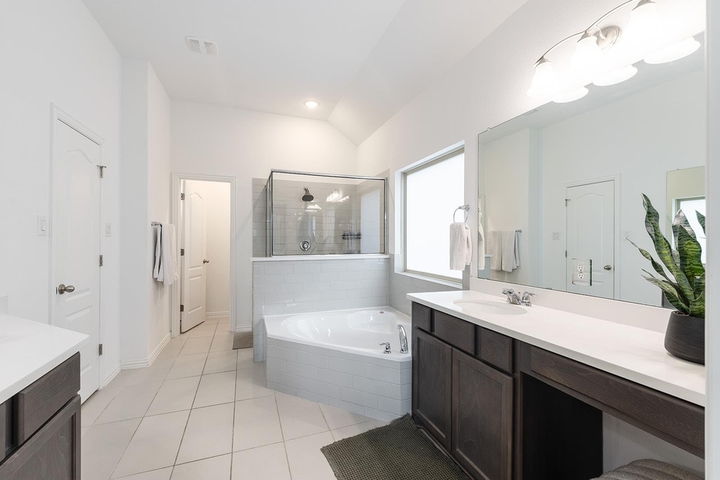 1601 Harrongton Way - Photo 16