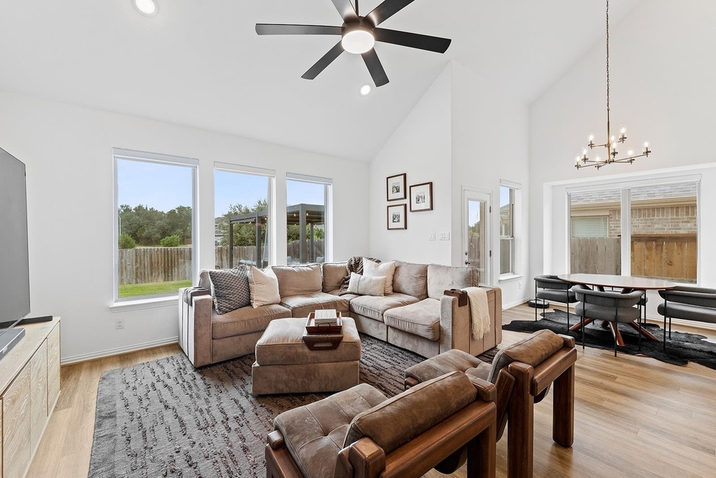 1601 Harrongton Way - Photo 13