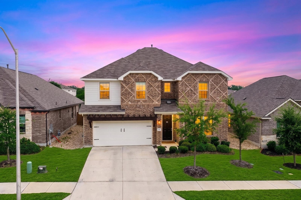 1601 Harrongton Way - Photo 1