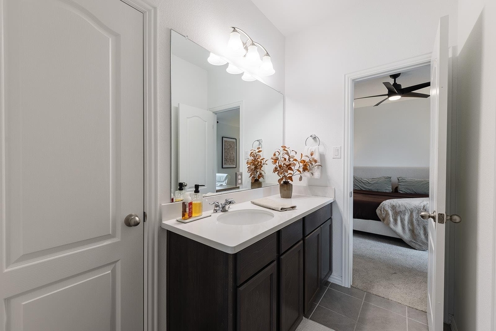 1601 Harrongton Way - Photo 24