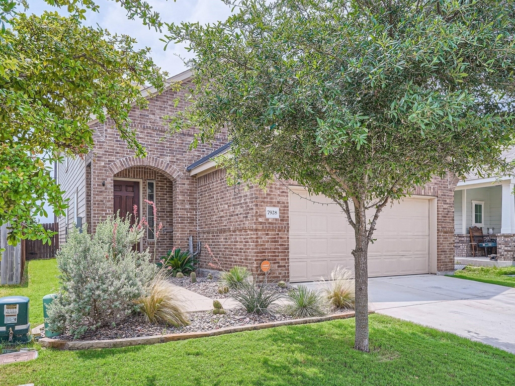 7928 Castelardo Pl - Photo 0