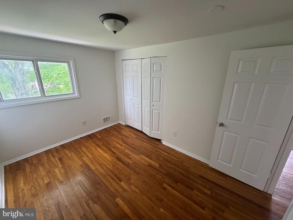 5411 Cynthia Terrace - Photo 12