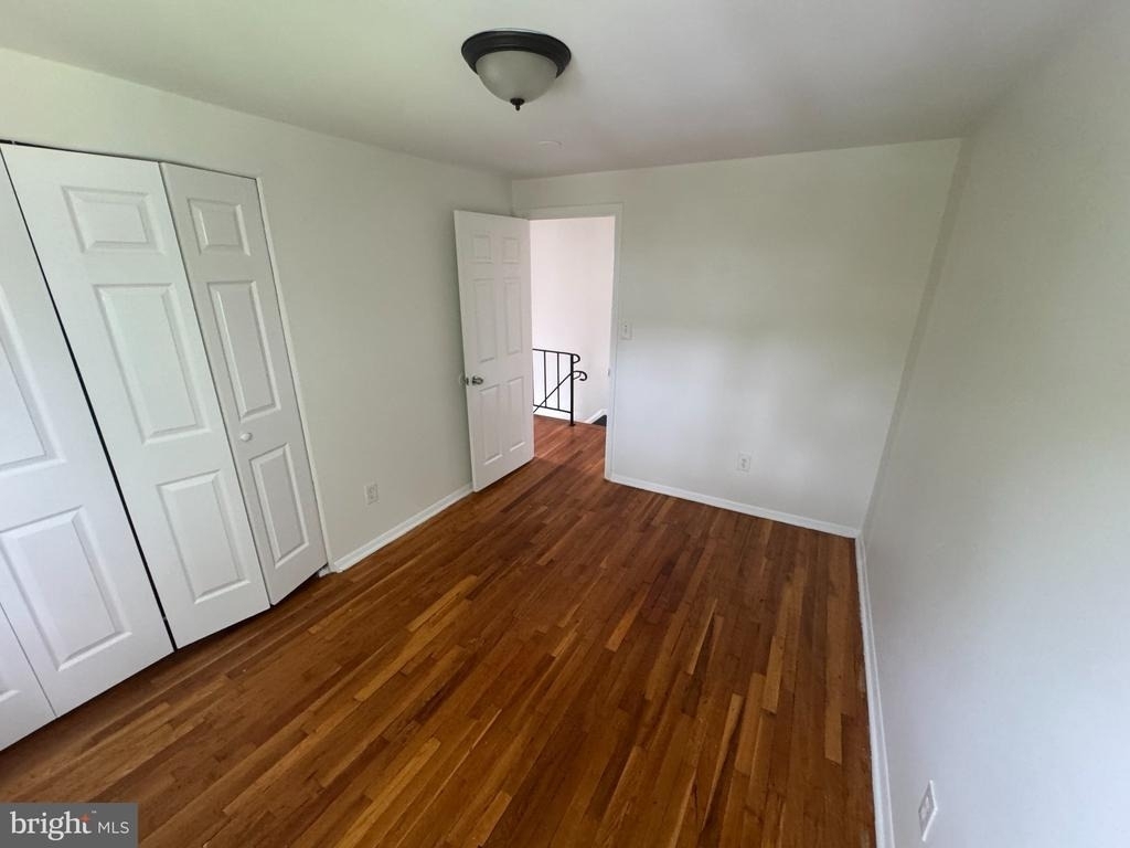5411 Cynthia Terrace - Photo 11