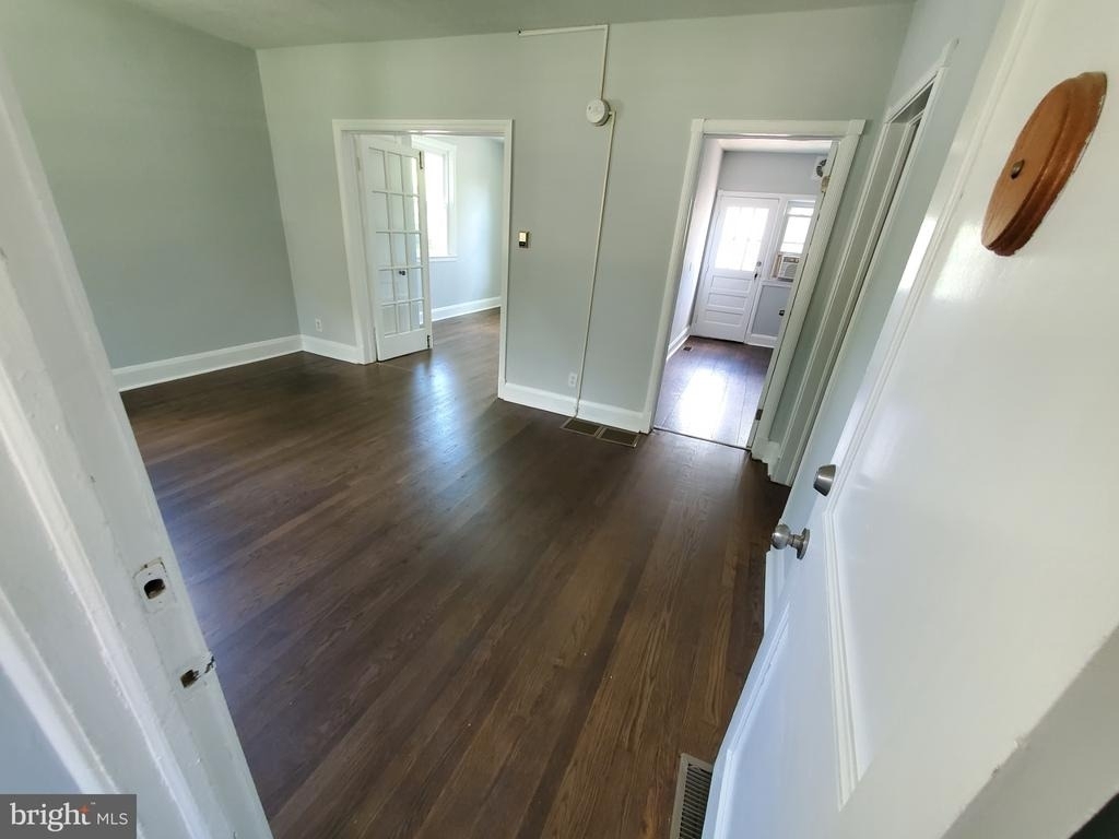 301 Westowne Road - Photo 9