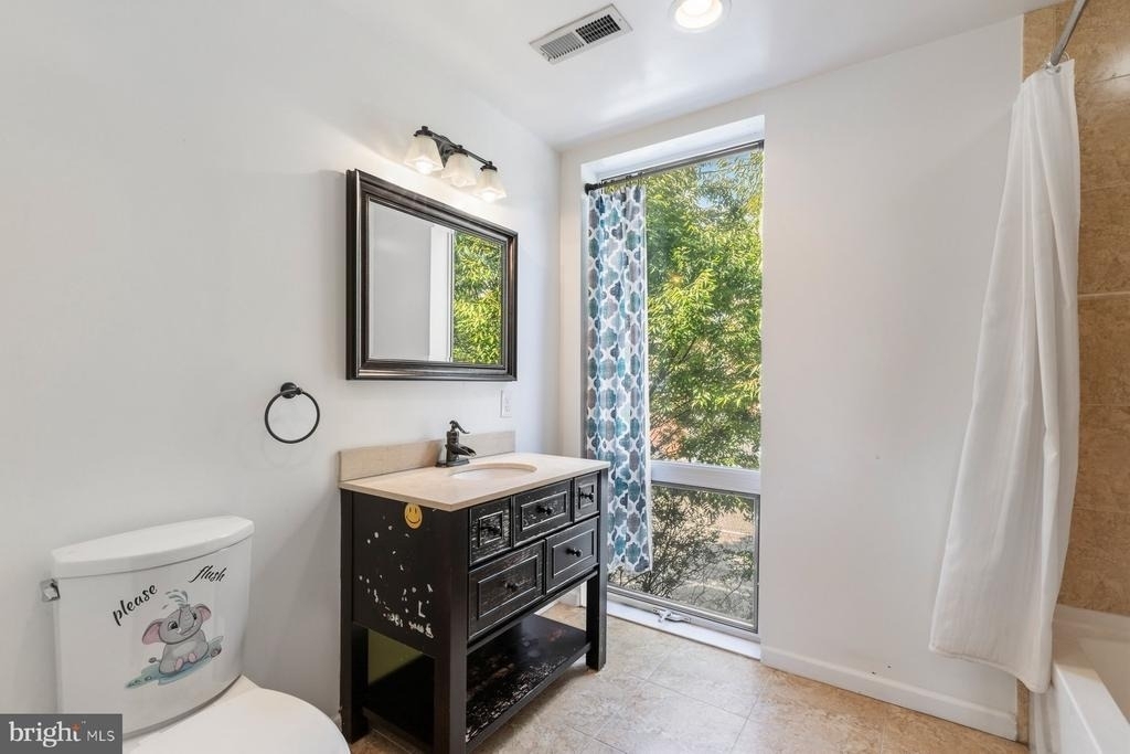 1025 Covington Street - Photo 16