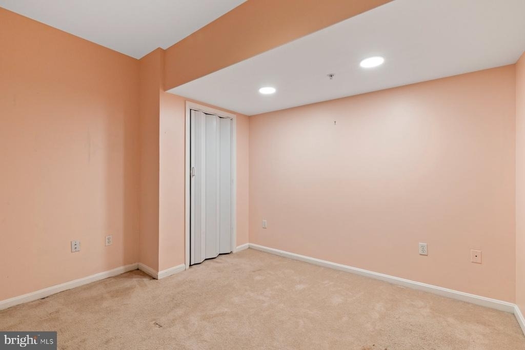 1025 Covington Street - Photo 22