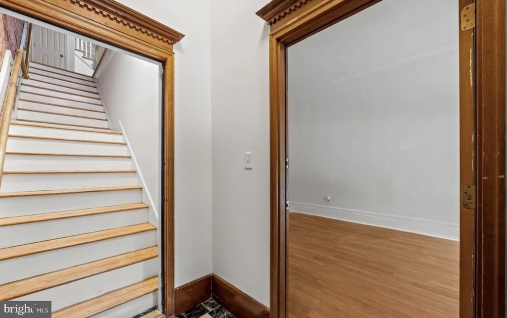 2024 Park Avenue - Photo 1
