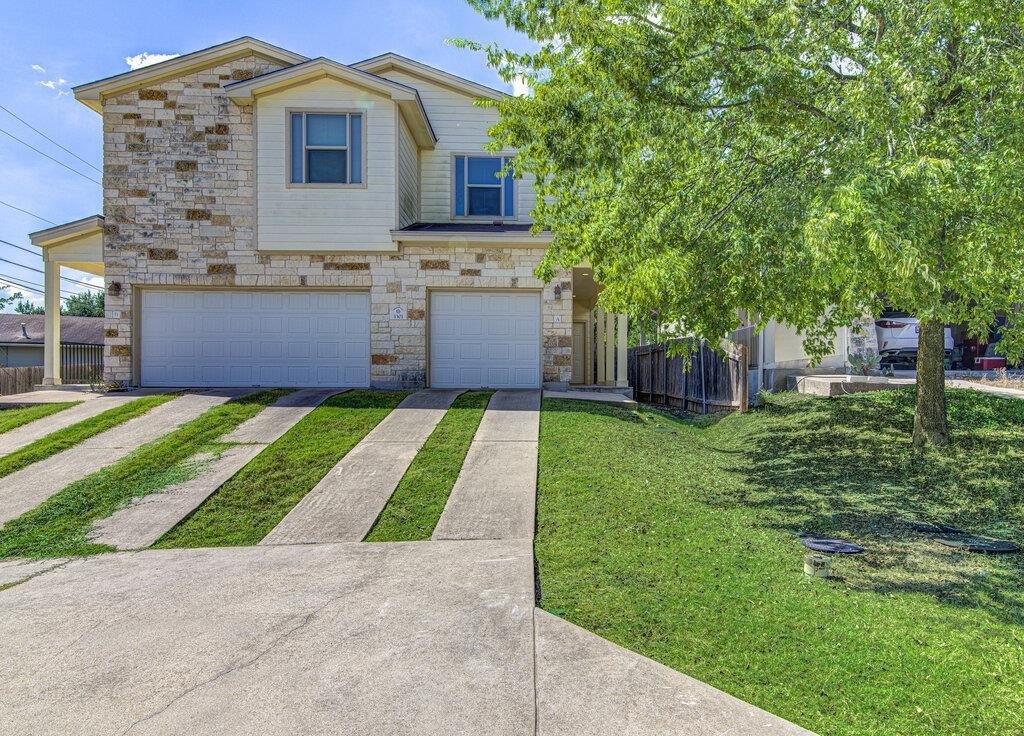 3301 Thomas Kincheon St - Photo 0