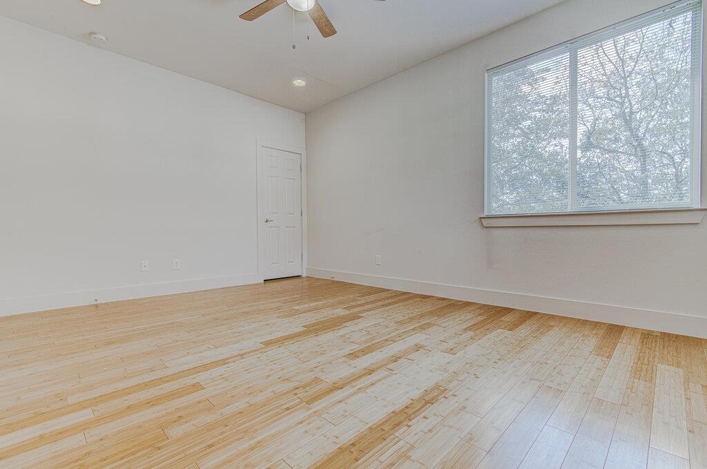 3301 Thomas Kincheon St - Photo 16