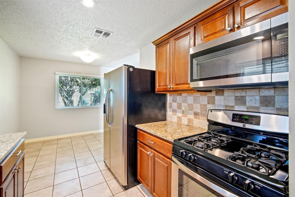 11529 Sandy Loam Trl - Photo 6