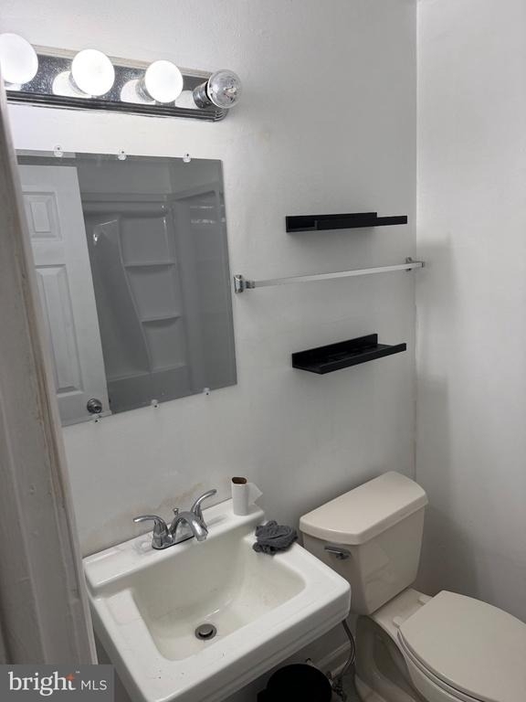 413 Homestead Road - Photo 2