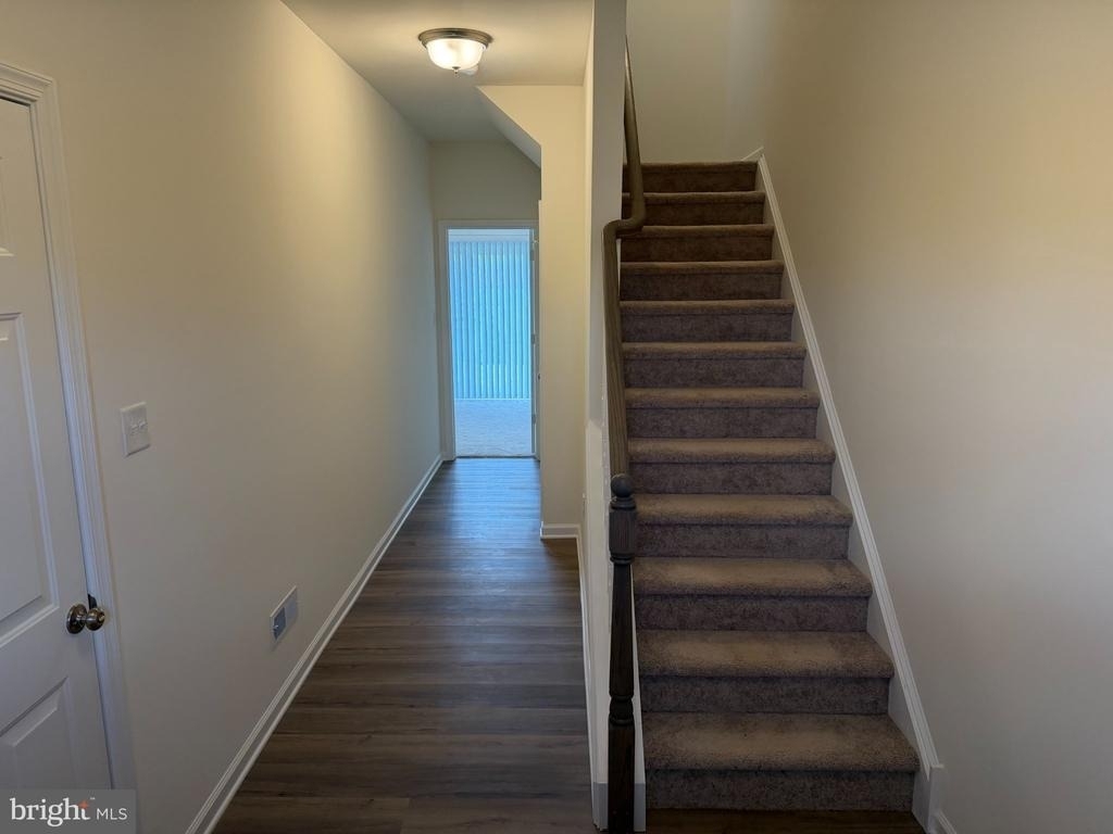 730 Rosler Way - Photo 1