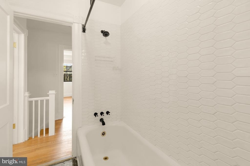 3719 Windom Place Nw - Photo 29