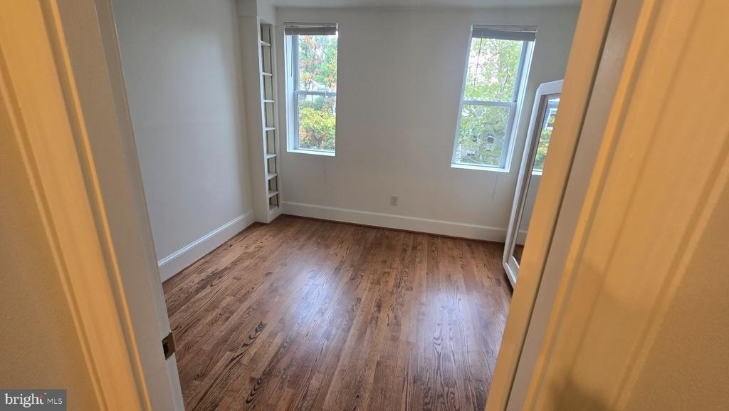 320 14th Street Ne - Photo 17