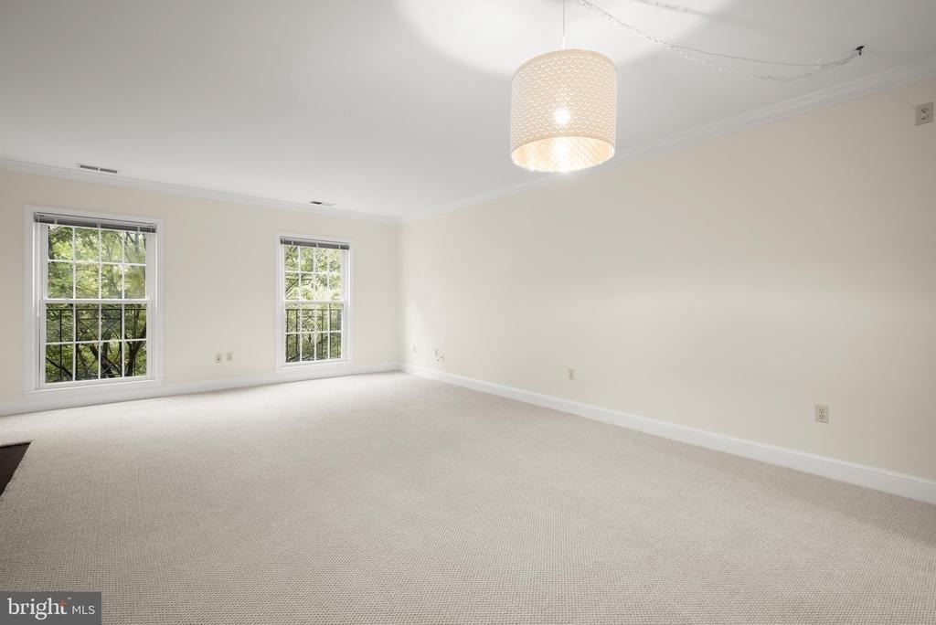 3287 Sutton Place Nw - Photo 3