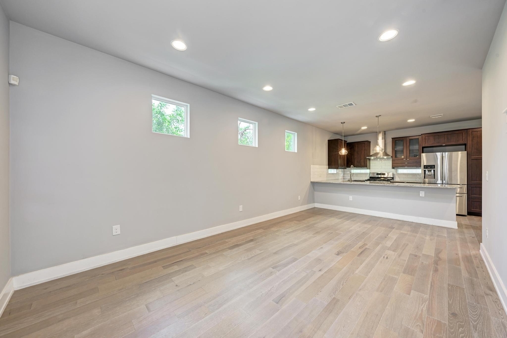 5308 Downs Dr - Photo 3