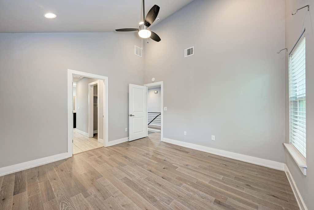 5308 Downs Dr - Photo 15