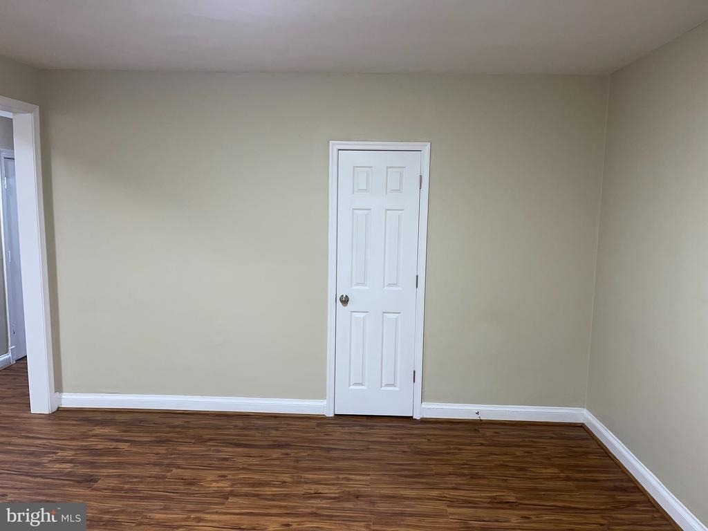 2210 Nicholson Street Se - Photo 13