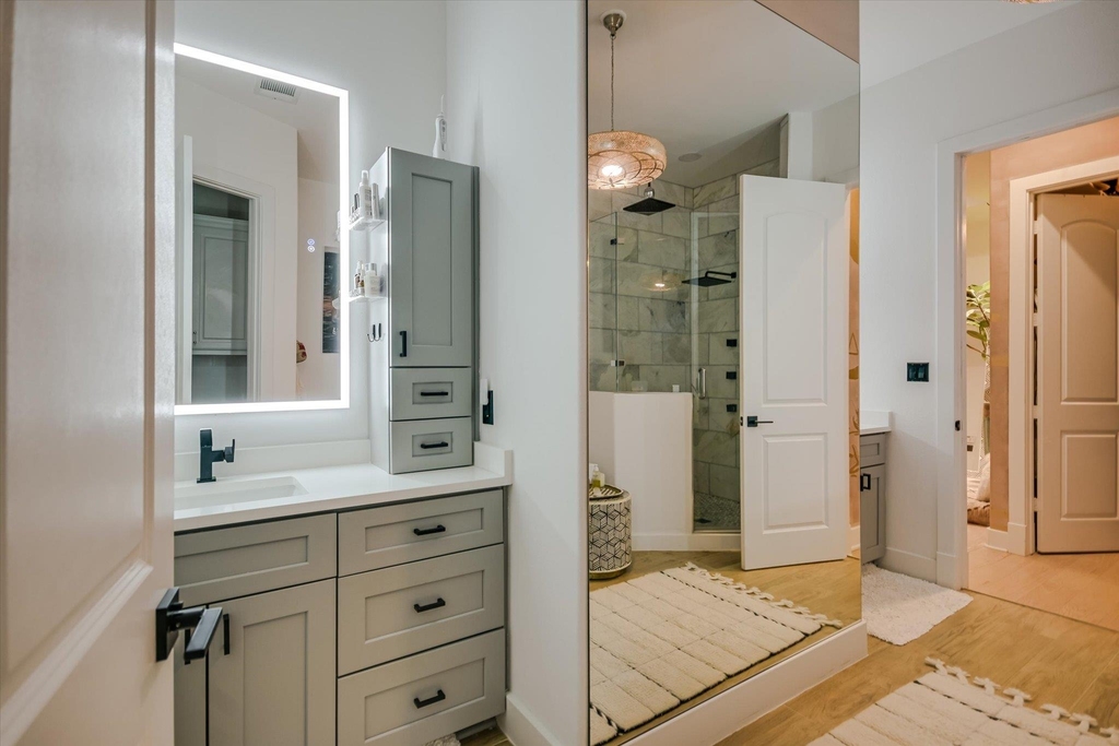 1529 Barton Springs Rd - Photo 11