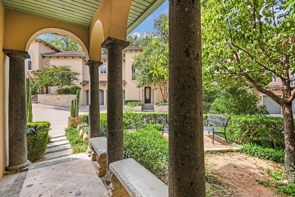 1529 Barton Springs Rd - Photo 20