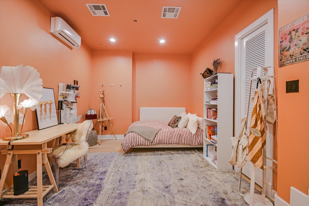 1529 Barton Springs Rd - Photo 16