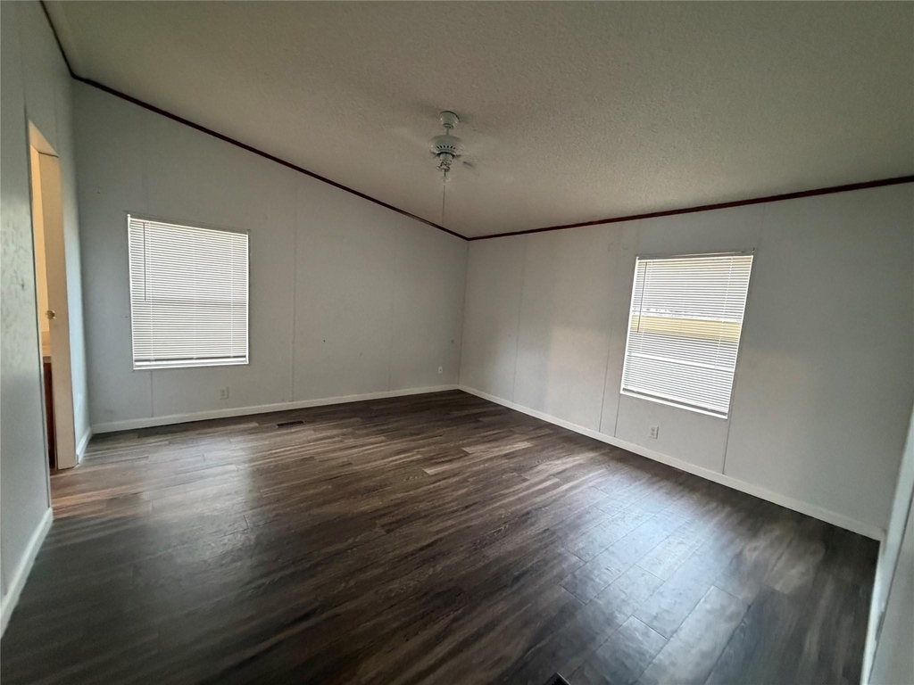 177 Jeffrey Dr - Photo 10