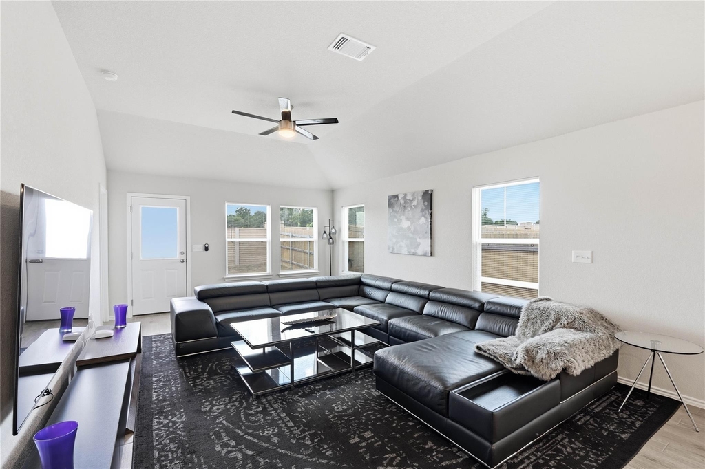 301 Old Stagecoach Rd - Photo 10