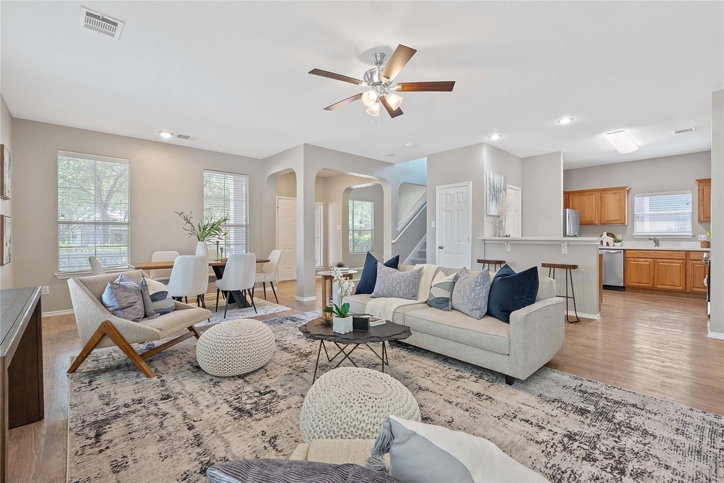 149 Steele - Photo 1