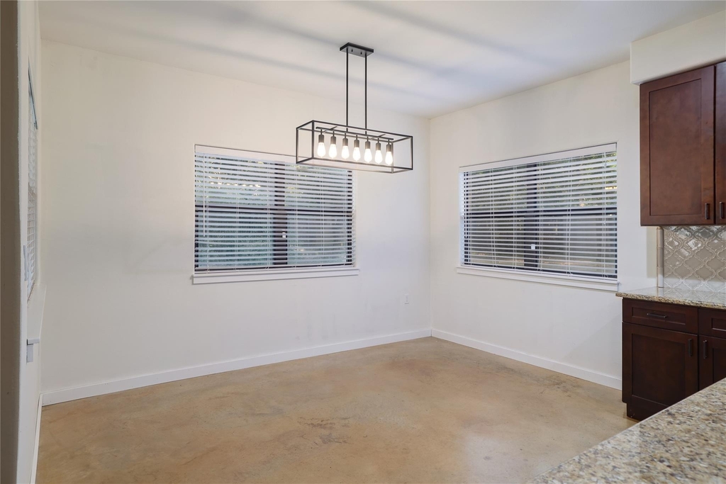 122 N Pohakea Dr - Photo 4