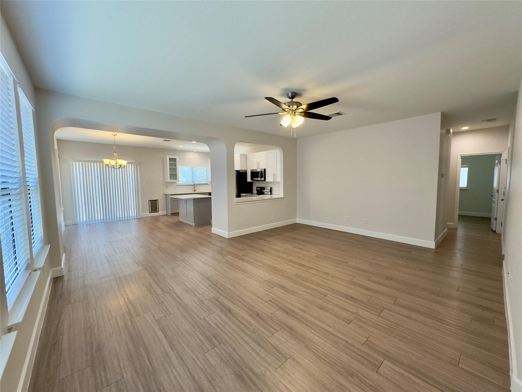 2105 Sage Canyon Dr - Photo 3