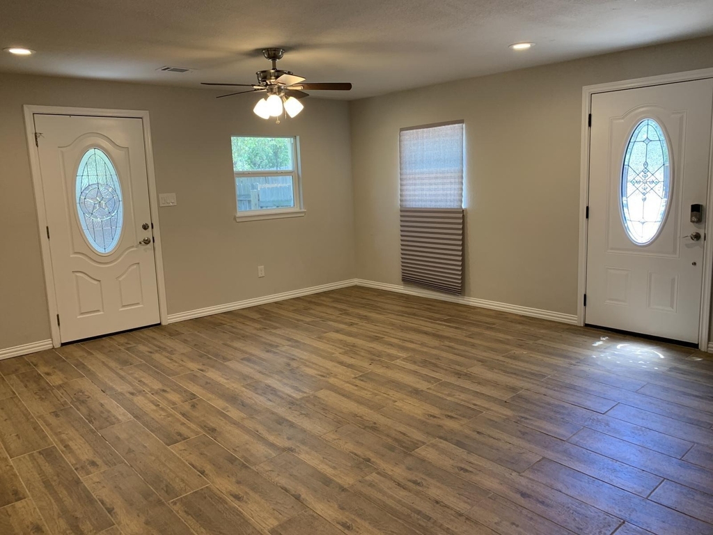 1002 Adventure Ln - Photo 29