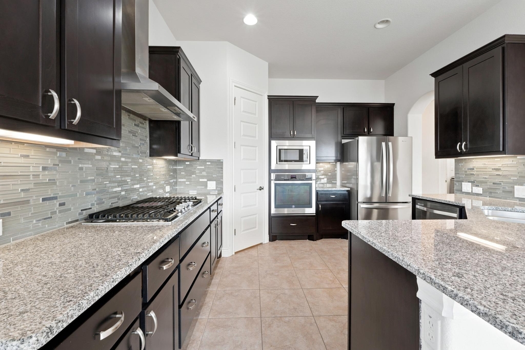 19509 Kolsti Way - Photo 10