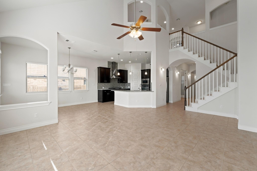 19509 Kolsti Way - Photo 5