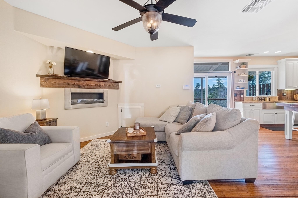 111 Lei Ct - Photo 1
