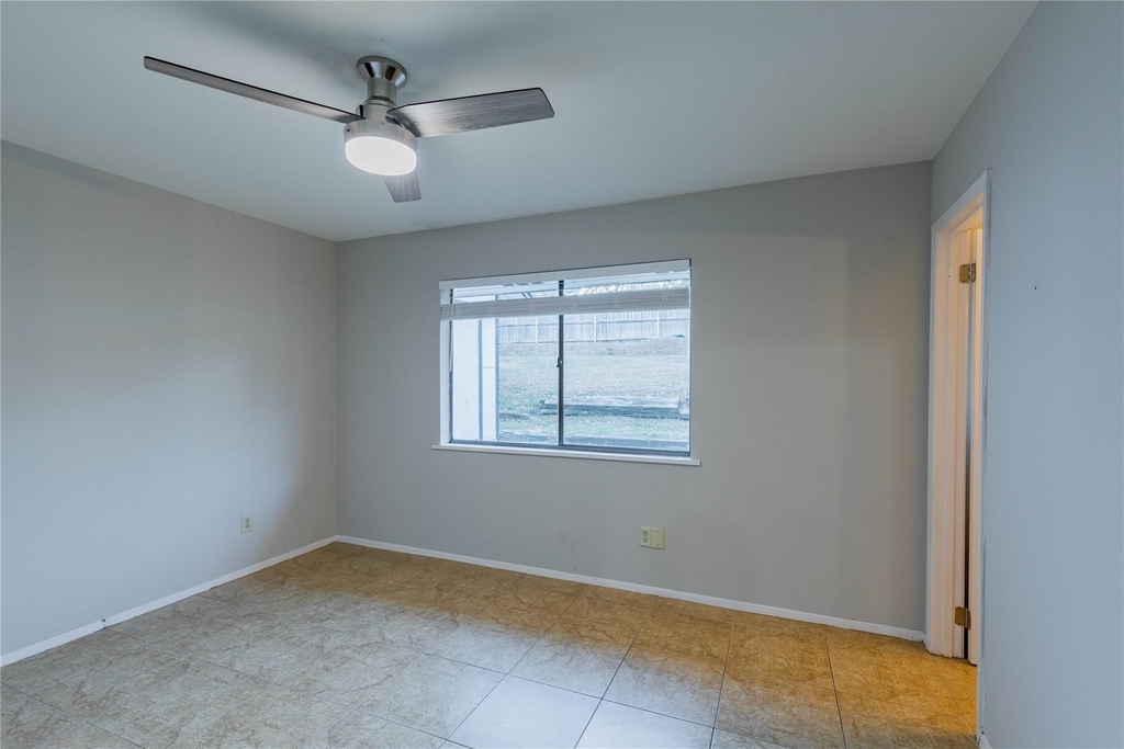 2003 Castle Gate Cir - Photo 25