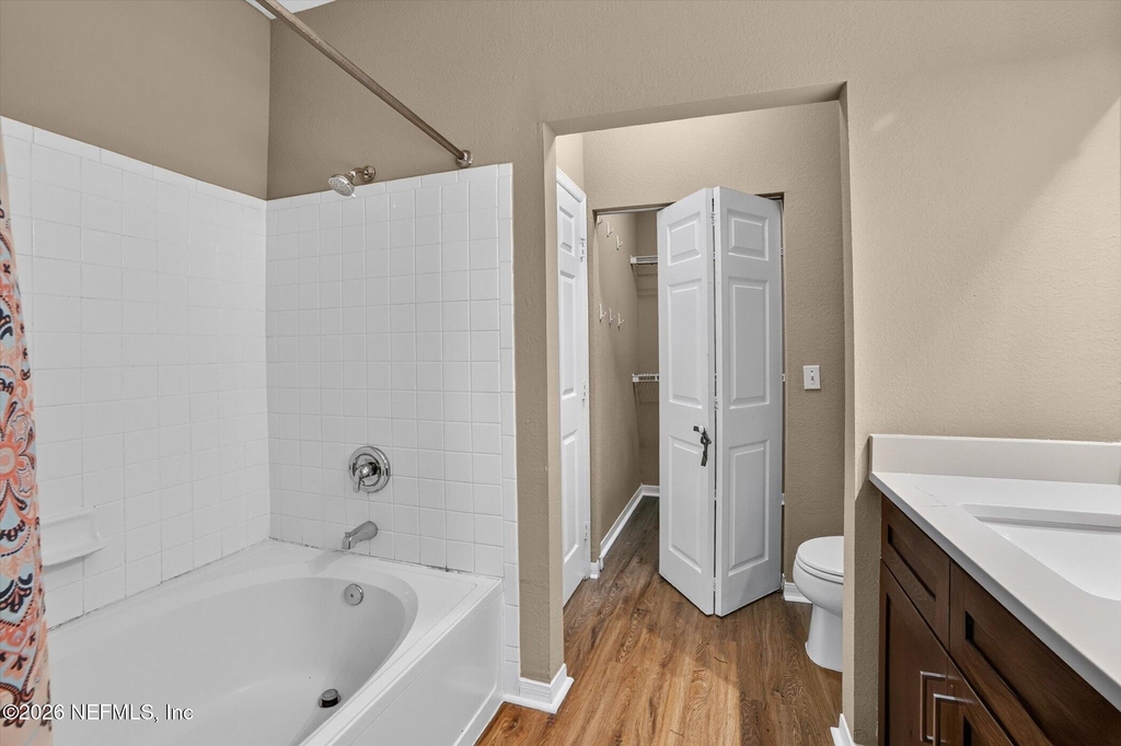 13703 Richmond Park Drive N - Photo 19