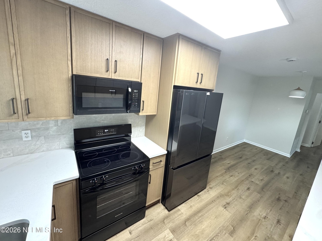 1109 Nantucket Avenue - Photo 8