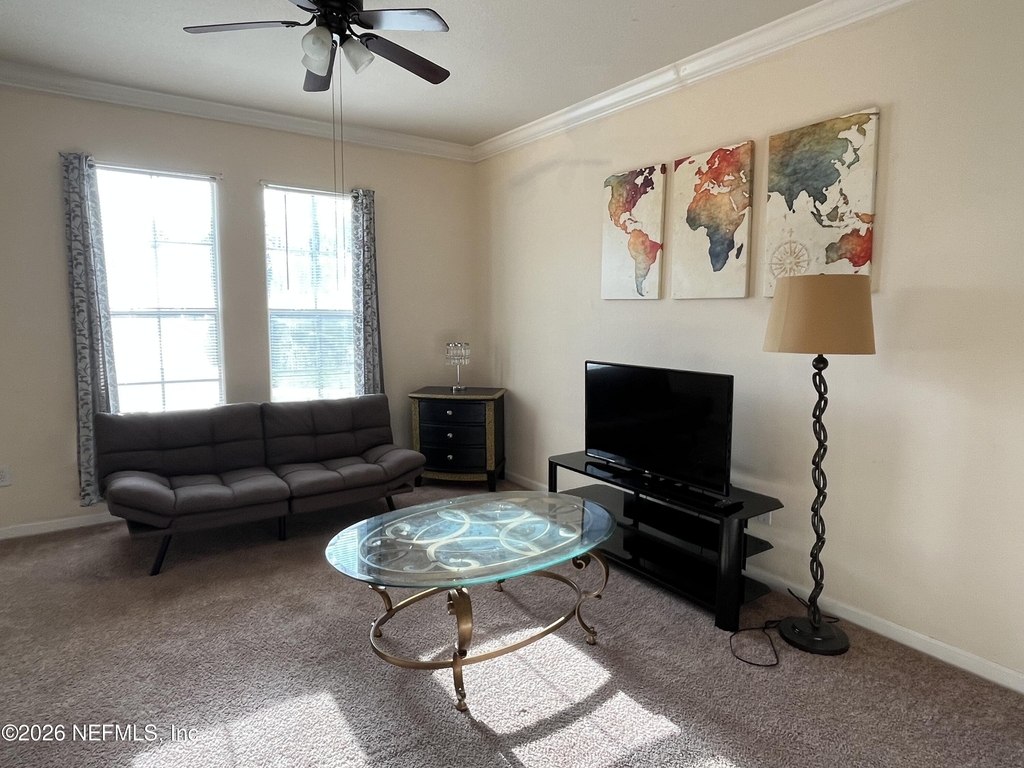 8290 Gate Parkway W - Photo 3