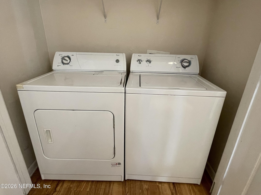 8290 Gate Parkway W - Photo 19