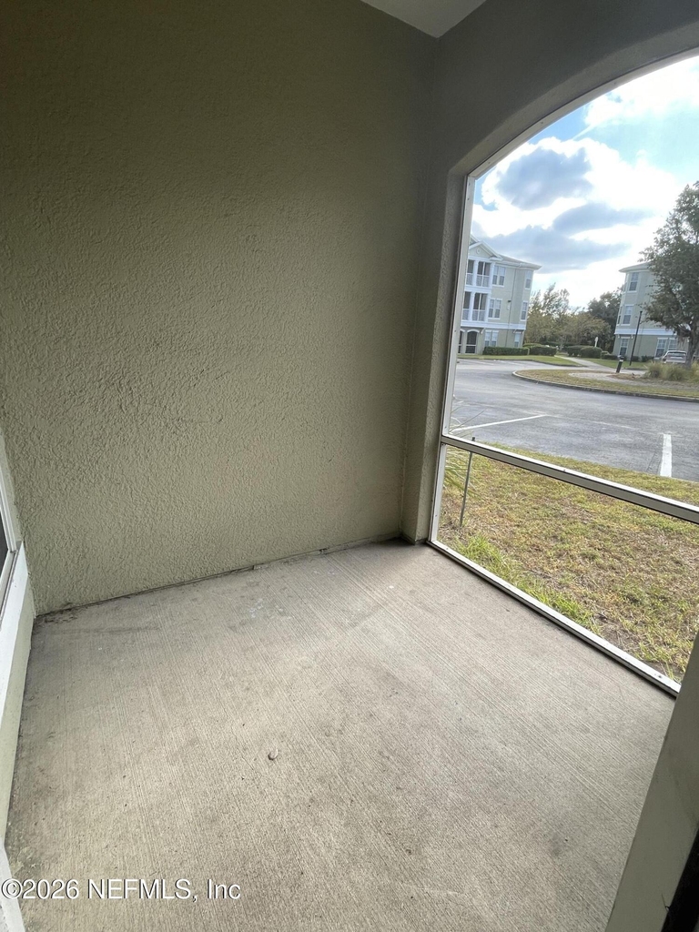 8290 Gate Parkway W - Photo 20