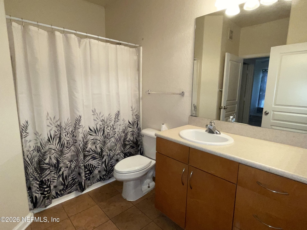 8290 Gate Parkway W - Photo 17