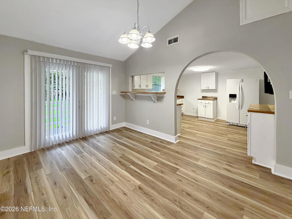 9738 Eisenhower Road - Photo 2