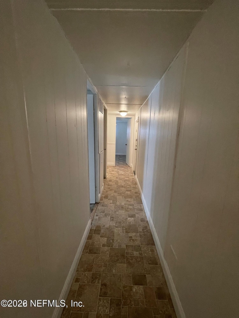 105 Iron Avenue - Photo 9