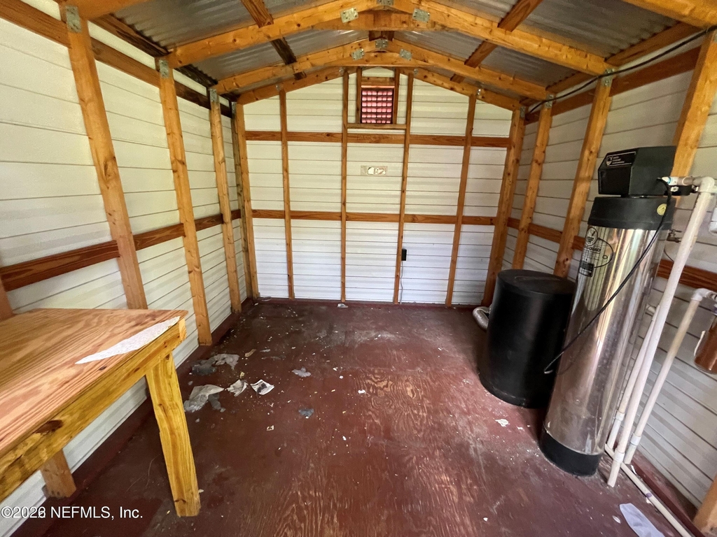 105 Iron Avenue - Photo 6