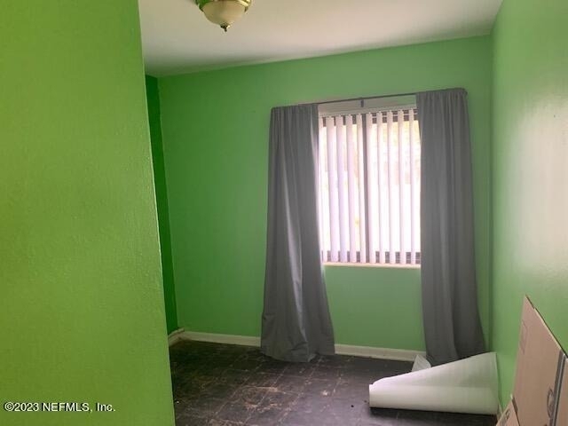 235 Beall Avenue N - Photo 11