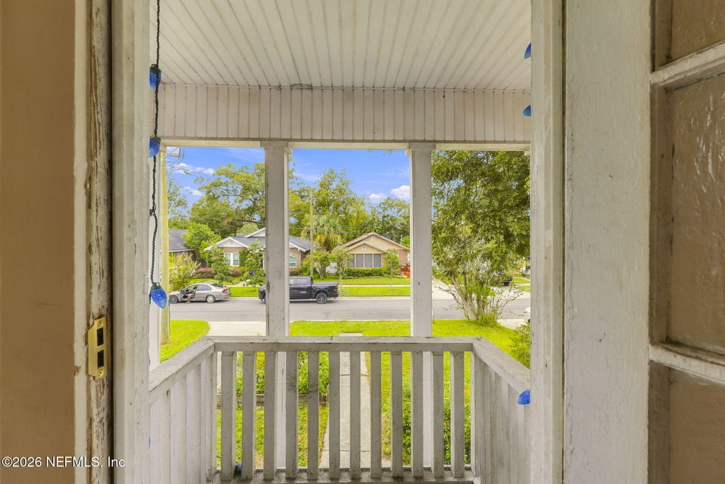 1145 Talbot Avenue - Photo 6