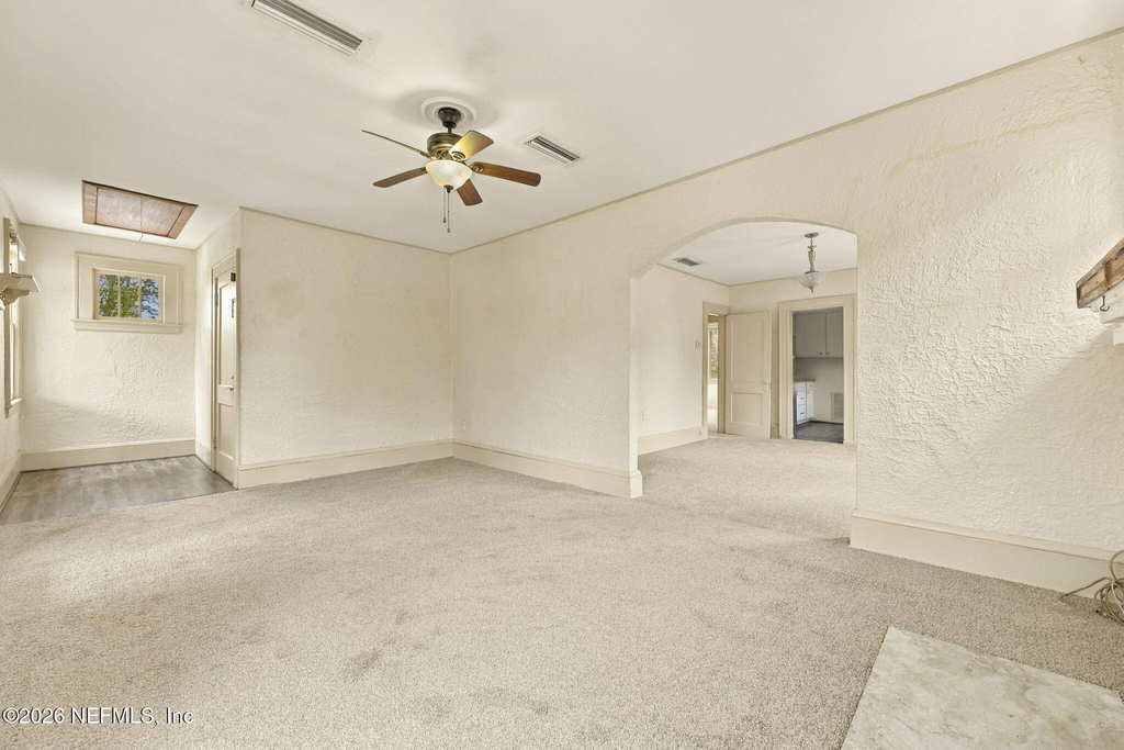 1145 Talbot Avenue - Photo 5