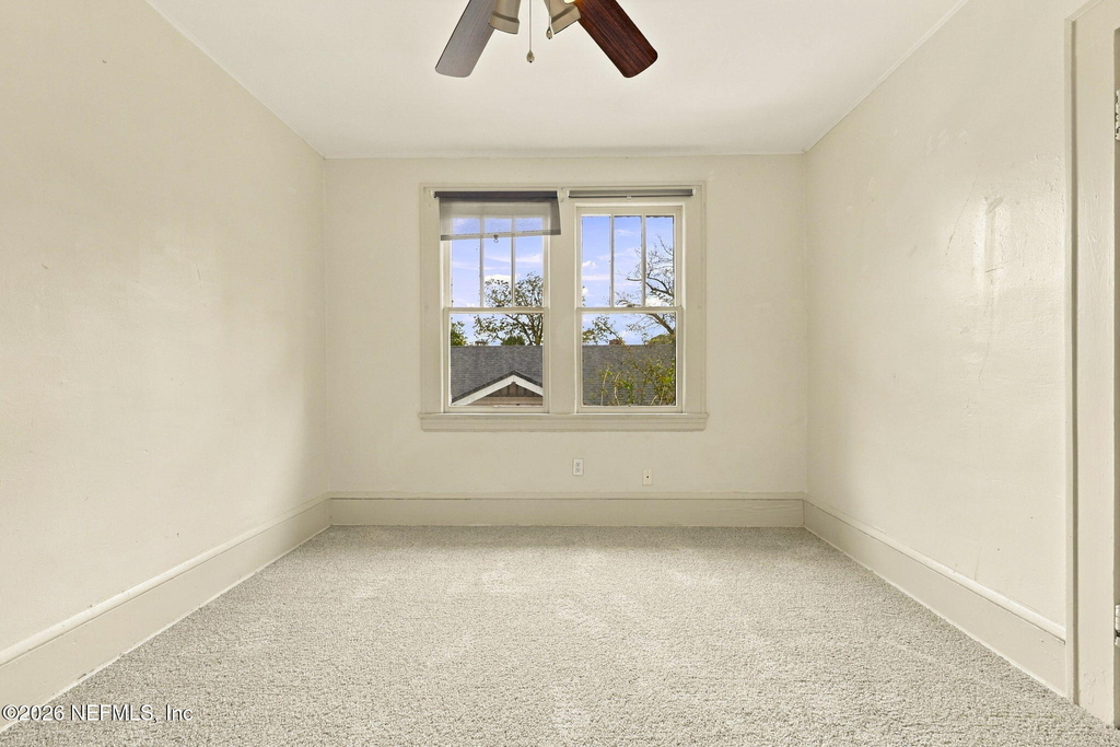 1145 Talbot Avenue - Photo 17