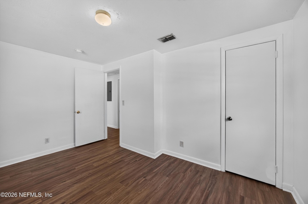 5812 Tampico Road - Photo 15