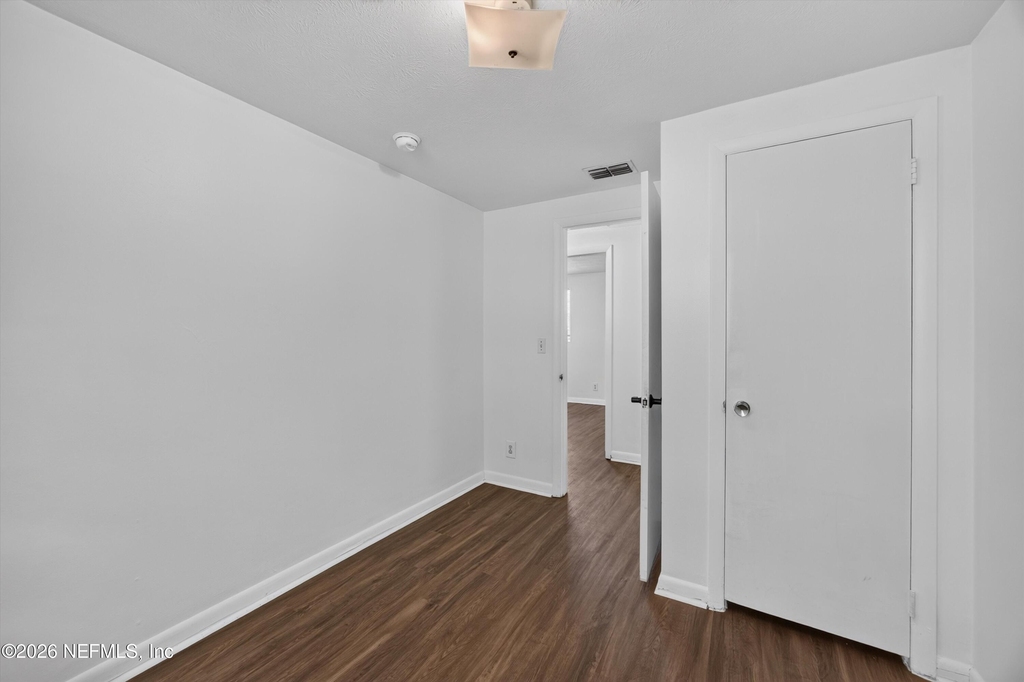 5812 Tampico Road - Photo 20